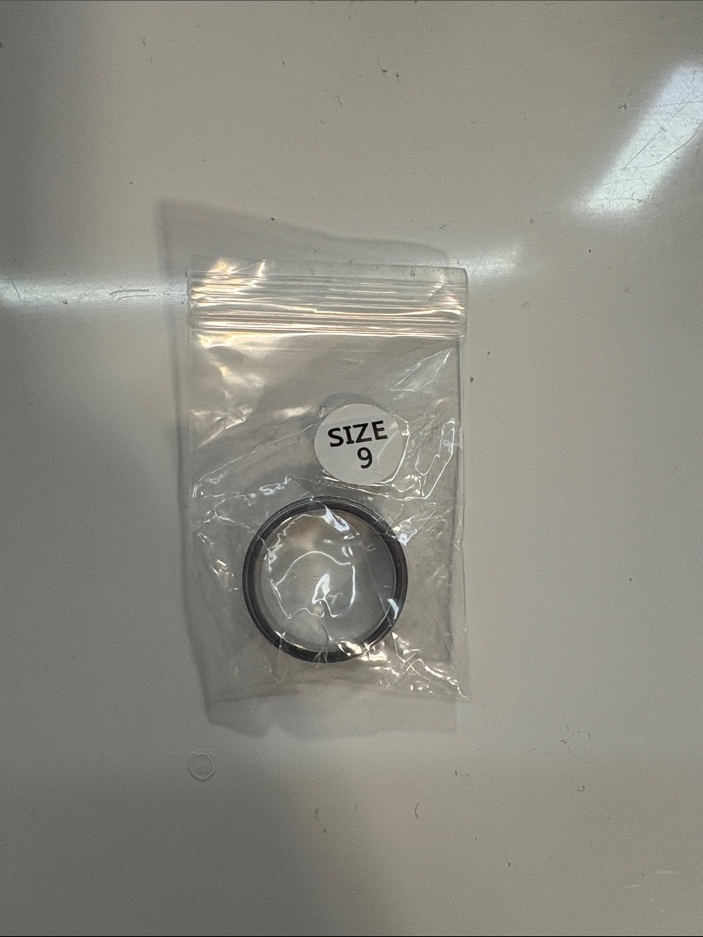 Black Phone Ring Grip Holder - Universal Size 9